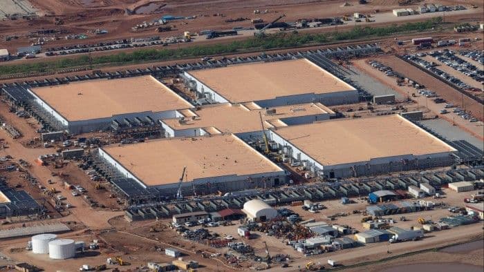 OpenAI-SoftBank's $500B Stargate AI Project Faces Major Delays